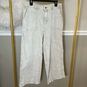 Universal Threads Women’s Pants 12/31R